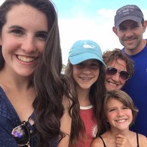 Meet your Posher, Jenn