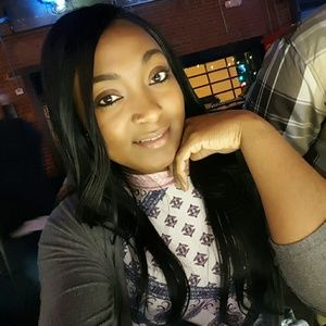 Meet your Posher, Alonna