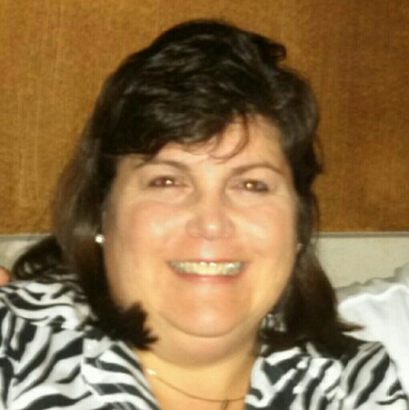 Meet your Posher, Suzanne