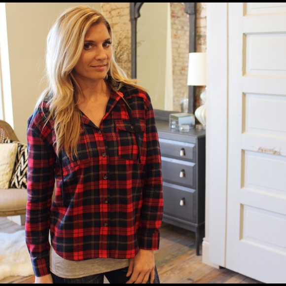 Red/navy plaid hoodie button down - Picture 3 of 3