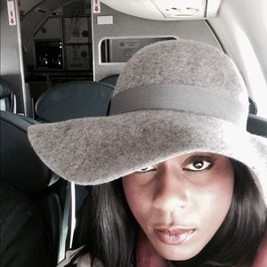 Meet your Posher, Funmi