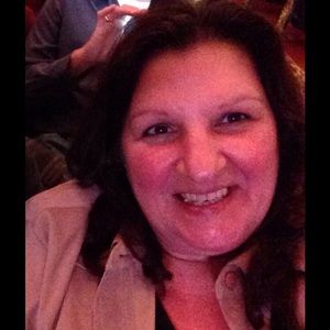 Meet your Posher, Cecelia