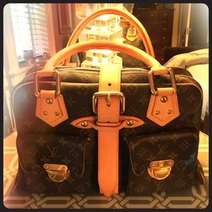 Authentic Louis Vuitton Manhattan GM.