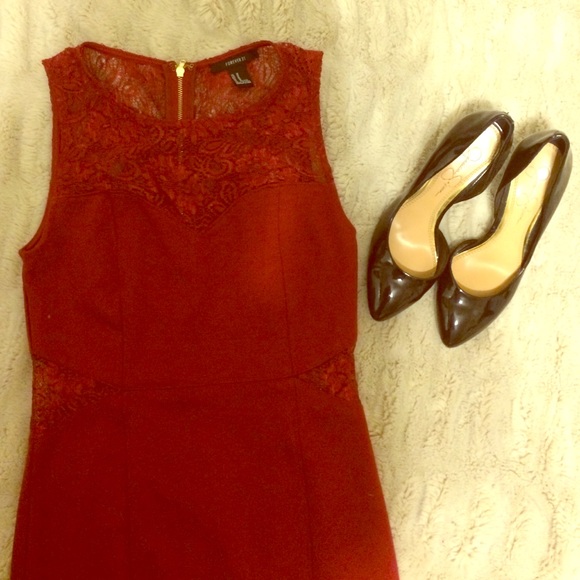 Forever 21 Dresses & Skirts - ❣️HP🎉❣️✨👗red dress ✨