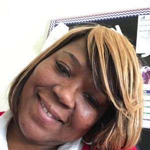 Meet your Posher, Beverly