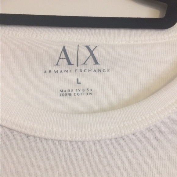 T-shirt - Picture 2 of 4