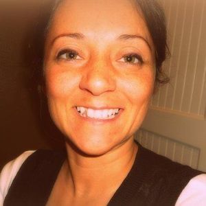 Meet your Posher, Carol