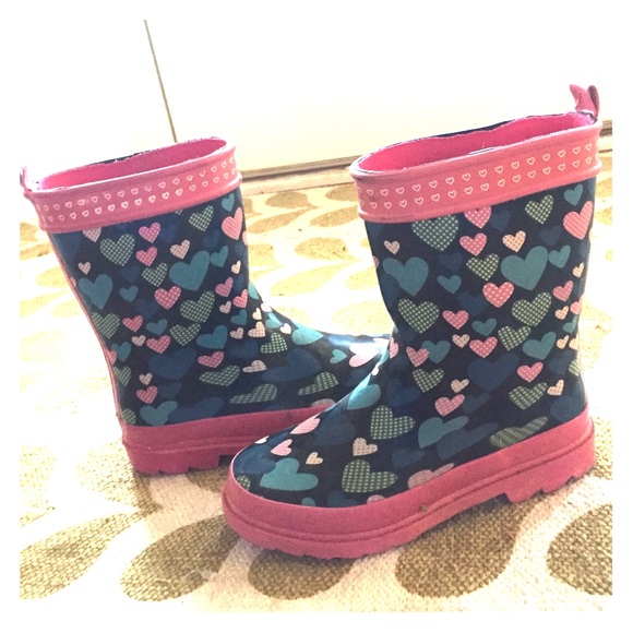 BOGO free! Girls boots