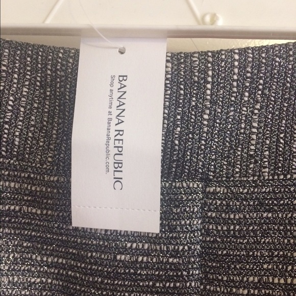 Skirt - Picture 2 of 3