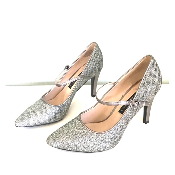 Dana Buchman "Alyssa" Silver Glitter Pewter Heel
