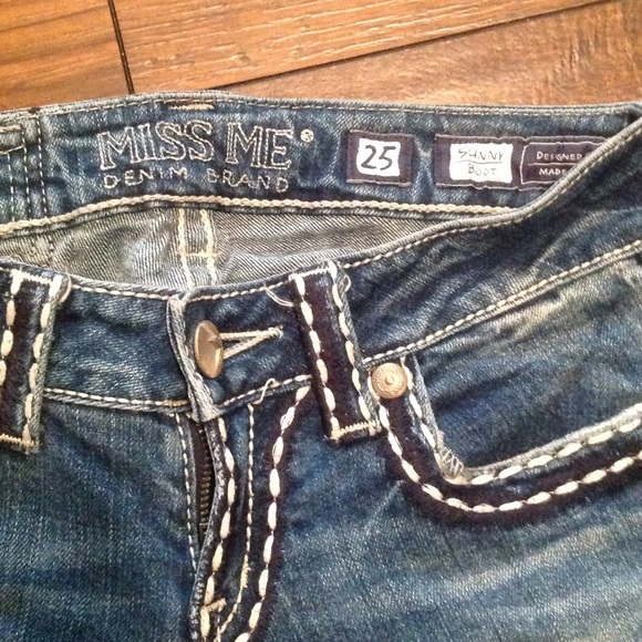 Miss Me Distressed Denim Bootcut Jeans - Picture 3 of 3