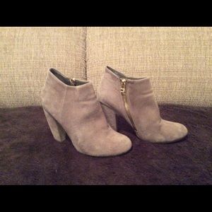 Steve Madden Penelope Suede Booties