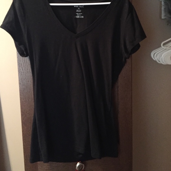 Wet seal black v neck tee