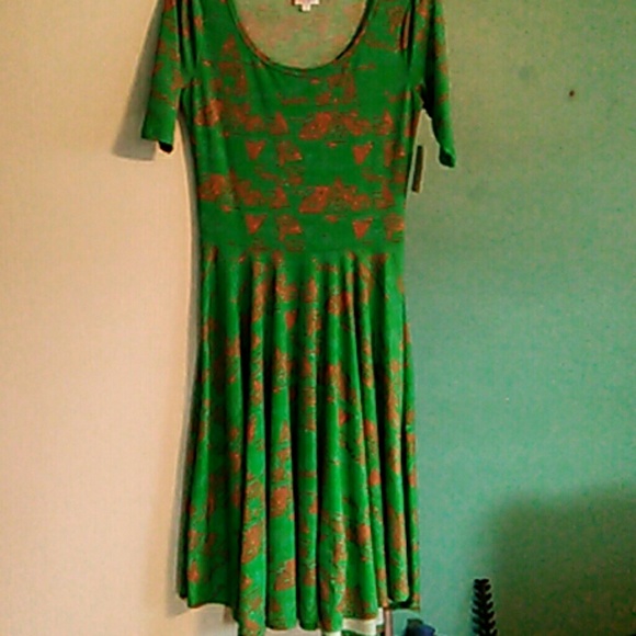 Medium LLR Nicole