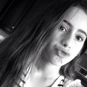 Meet your Posher, Ava