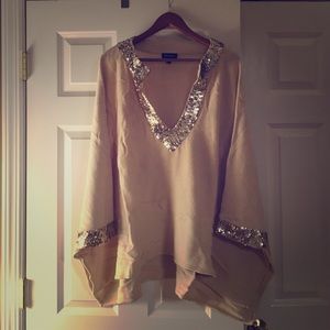 Bebe poncho/sweater
