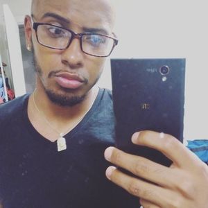 Meet your Posher, Luis aaron