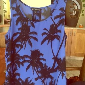 Palm tree tank from express