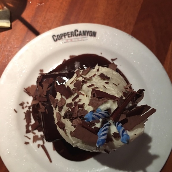 Meet your Posher, Tammy - Picture 2 of 3