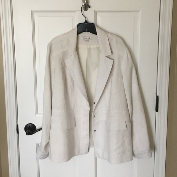 White linen blazer!!