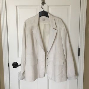White linen blazer!!