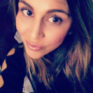 Meet your Posher, Ana
