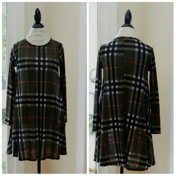 Plaid olive sweater dress with pockets - Picture 3 of 4