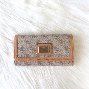 GUESS camel logo wallet