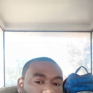 Meet your Posher, Derrick