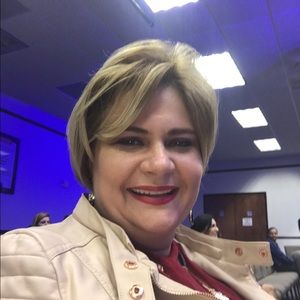 Meet your Posher, Tina