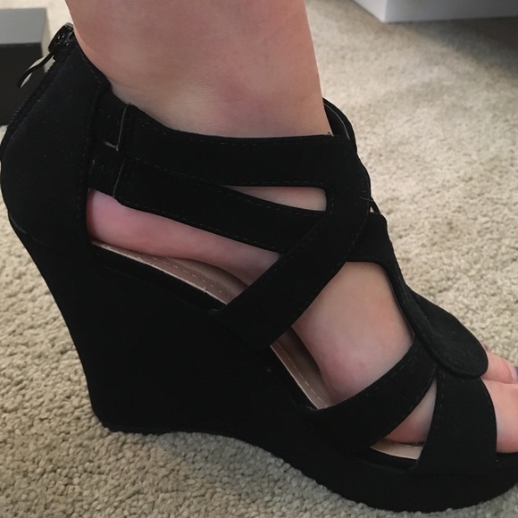 Black wedges - Picture 3 of 4