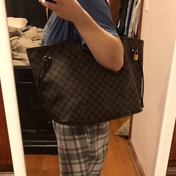 Authentic Louis Vuitton Damier Azur Neverfull