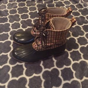 Sperry duck boots