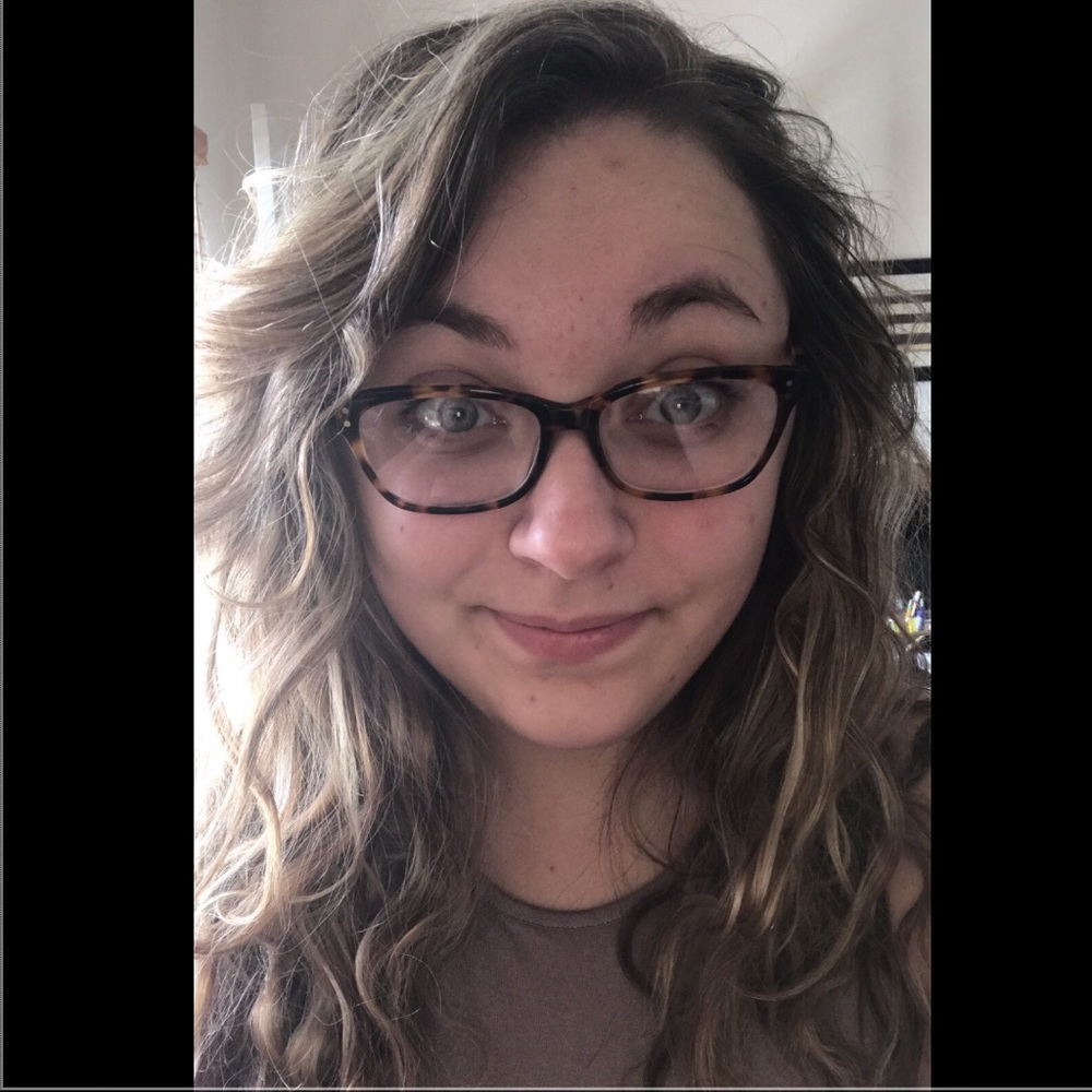 Meet your Posher, Sierra