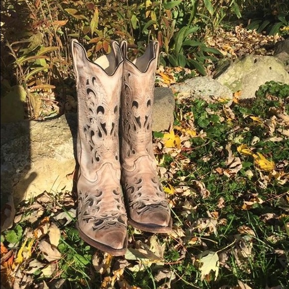 Woman's cowboy/cowgirl boots