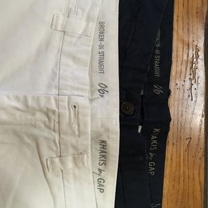 Gap: Broken In Straight Khakis