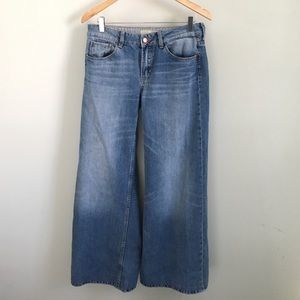 Zara Jeans - Zara wide legged jeans Zara Jeans - Zara wide legged jeans