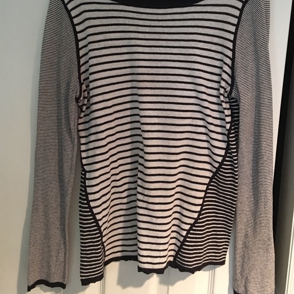 Tory Burch lightweight sweater. Firm