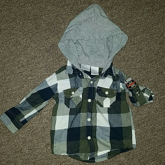 Worn once! Plaid hooded button down