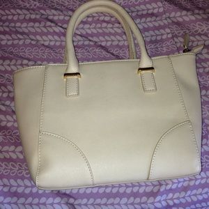 SALE💜Cream Handbag