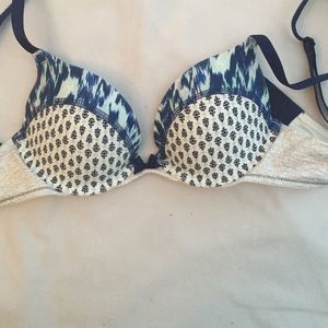 Victoria's Secret 32A bra