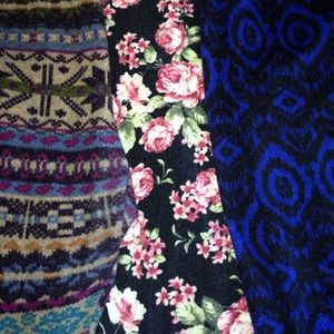 SALE 💚 3 Leggings Bundle