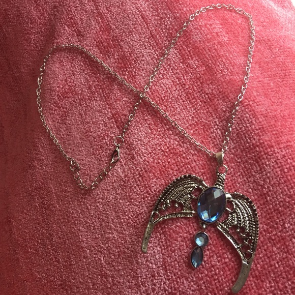 (K1) Raven Claw HP Necklace - Picture 2 of 4