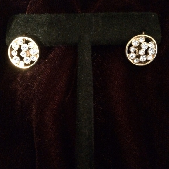 Circle gold tone white crystals. - Picture 2 of 4