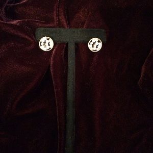 Circle gold tone white crystals.