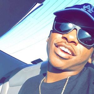 Meet your Posher, Larry