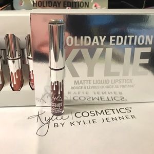 Kylie Mini Kit - Vixen