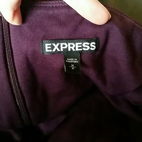 Dress - Picture 3 of 3