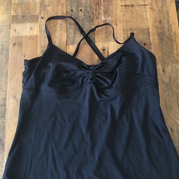 Lululemon top