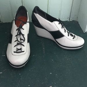 Cole Haan Size 8 Wedges